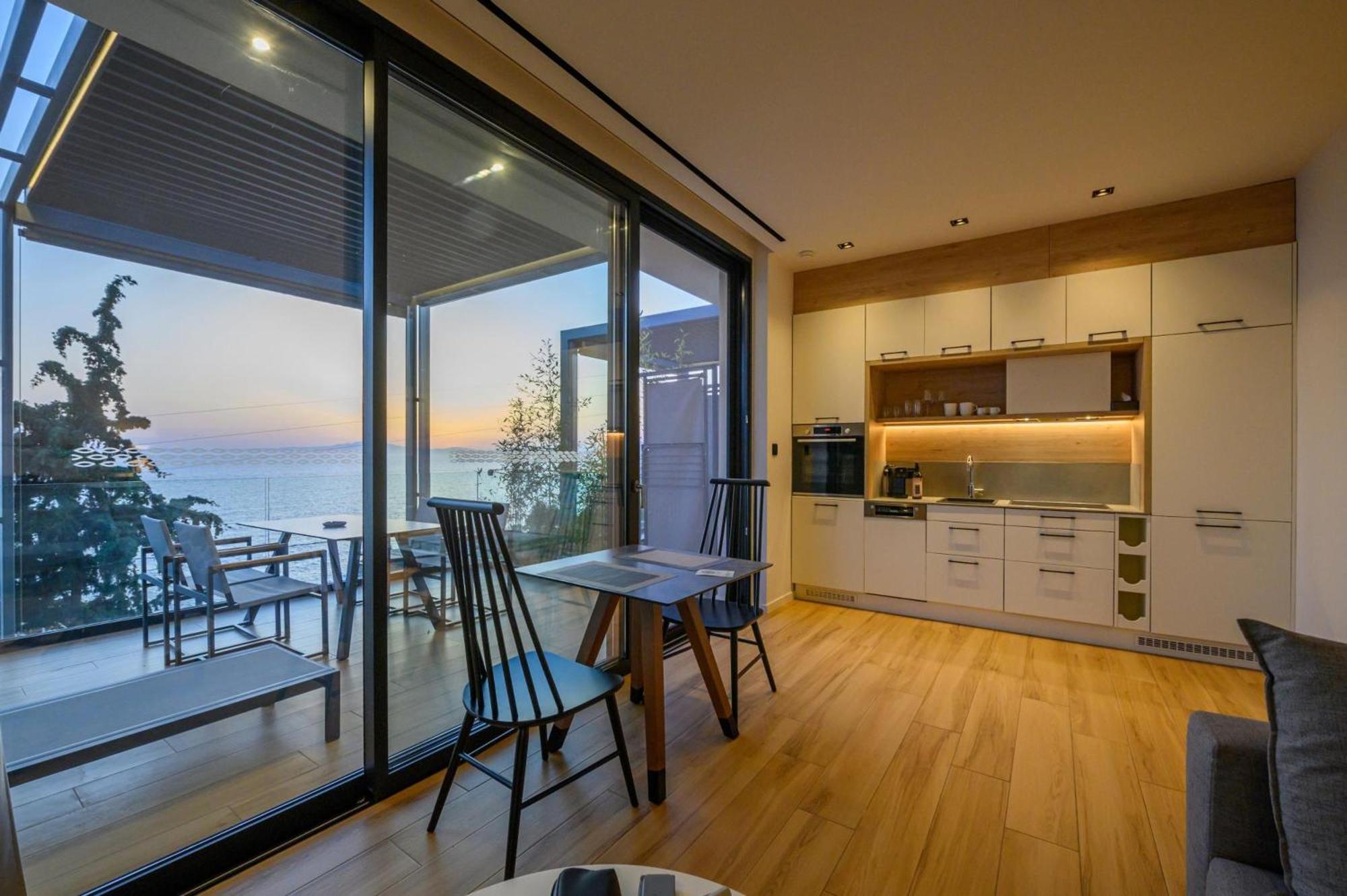 Mani Suites آغيوس نيكولاوس المظهر الخارجي الصورة